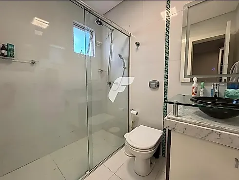 Apartamento em Meia Praia, Itapema