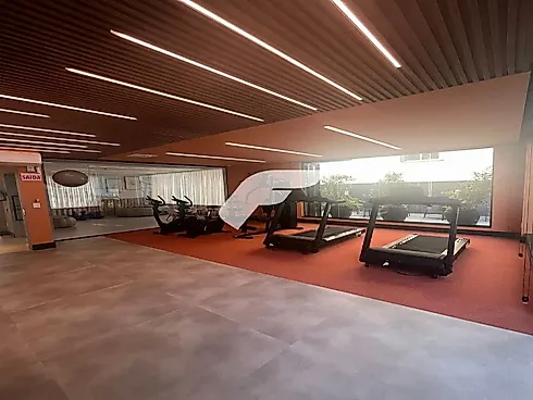 Apartamento em Meia Praia, Itapema