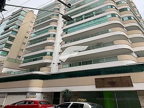 Casa em Meia Praia, Itapema