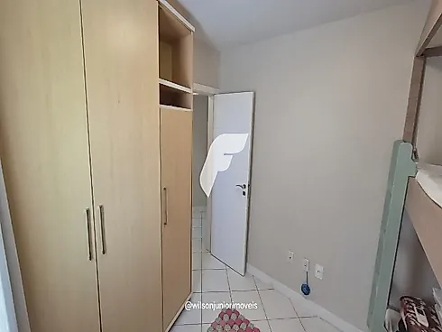 Apartamento em Meia Praia, Itapema