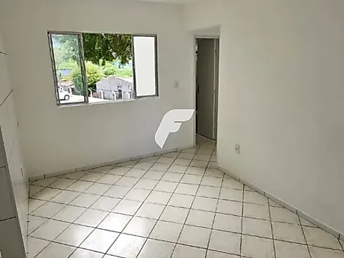 Apartamento em Serraria, São José