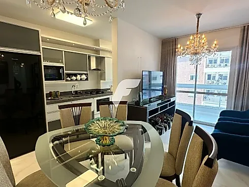 Apartamento em Kobrasol, São José