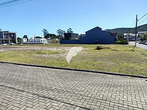 Terreno em Bairro  Zimbros, Bombinhas