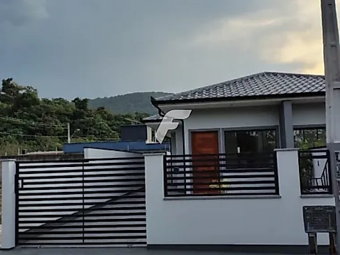 Casa em Forquilhinha, São José