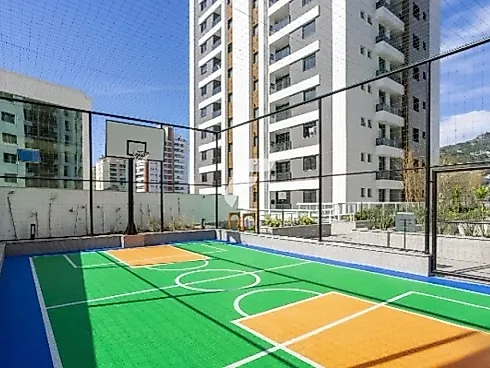 Apartamento em Agronômica, Florianópolis