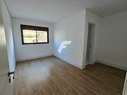 Apartamento em Kobrasol, São José