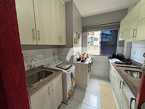Apartamento em Potecas, São José