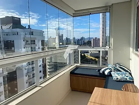 Apartamento em Bela Vista, São José