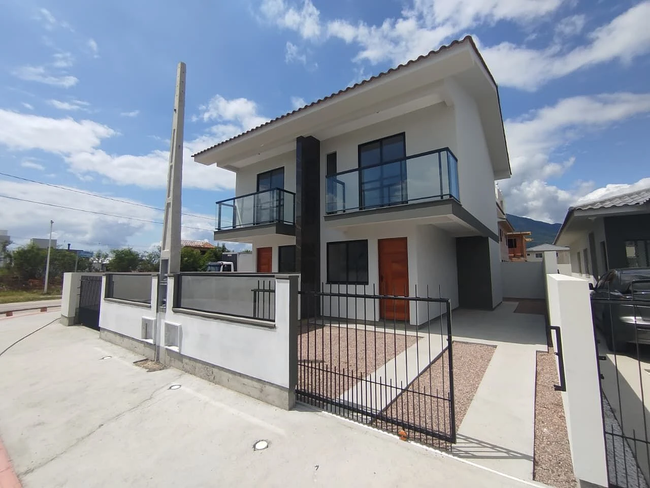 Sobrado geminado em Nova Palhoça, Palhoça