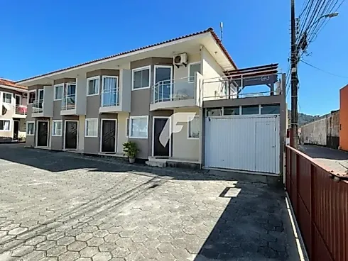 Casa em Ingleses Do Rio Vermelho, Florianópolis