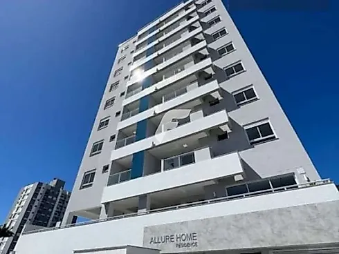 Apartamento em Barreiros, São José