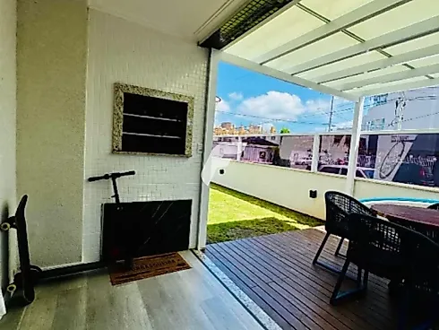 Apartamento em Ingleses Do Rio Vermelho, Florianópolis