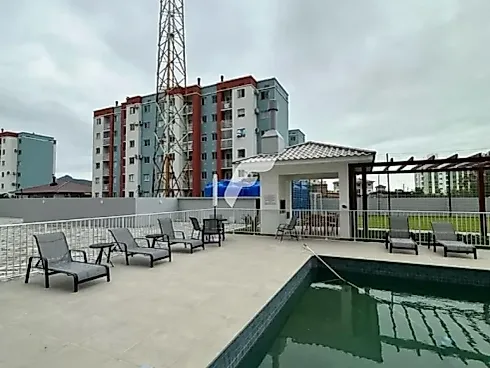 Apartamento em Rio Caveiras, Biguaçu