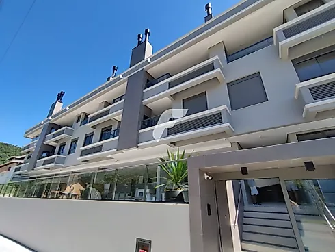 Apartamento em Ingleses Do Rio Vermelho, Florianópolis