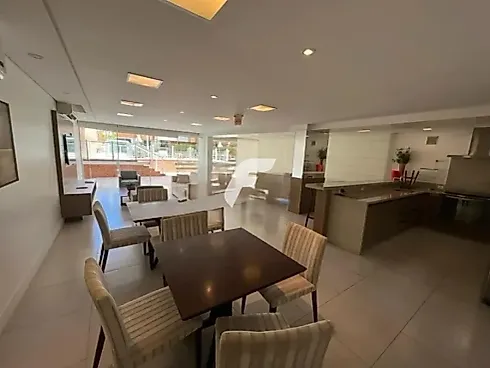 Apartamento em Córrego Grande, Florianópolis