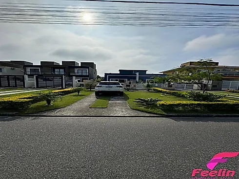 Casa em Ingleses Do Rio Vermelho, Florianópolis