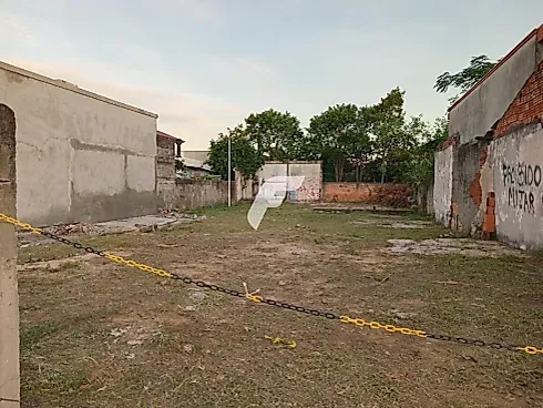 Terreno em Carianos, Florianópolis