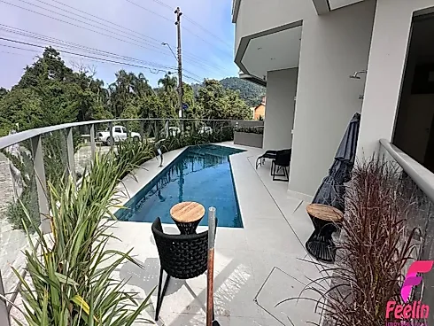 Apartamento em Ingleses Do Rio Vermelho, Florianópolis