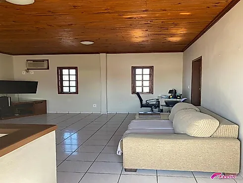 Casa em Ingleses Do Rio Vermelho, Florianópolis
