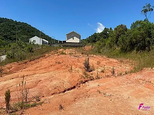 Terreno em Forquilhinhas, São José
