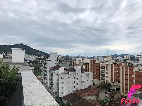 Apartamento em Pantanal, Florianópolis