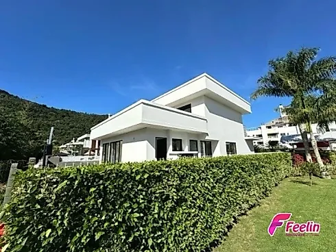 Casa em Cachoeira Do Bom Jesus, Florianópolis