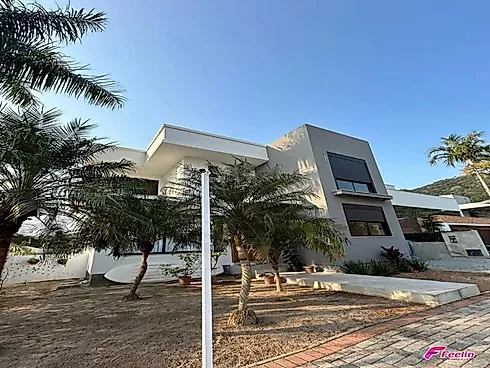 Casa em Cachoeira Do Bom Jesus, Florianópolis