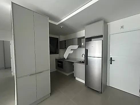 Apartamento em Córrego Grande, Florianópolis