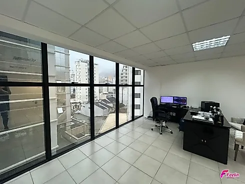 Escritório/sala em Centro, Florianópolis
