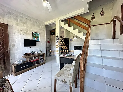Casa em Praia Do Meio (ens Brito), Palhoça