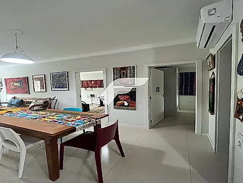 Apartamento em Praia Dos Amores, Balneário Camboriú