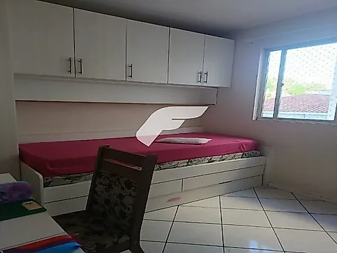Apartamento em Serraria, São José
