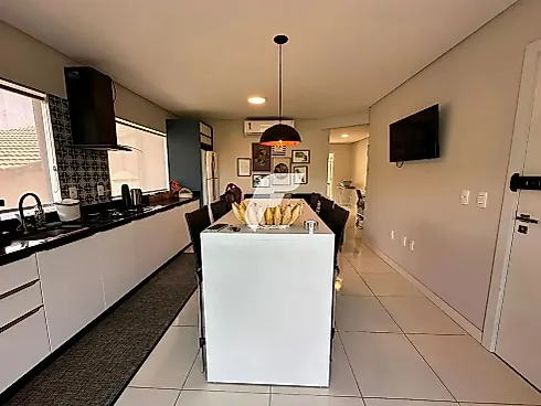 Apartamento em Armação, Penha