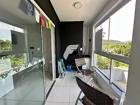 Apartamento em Armação, Penha