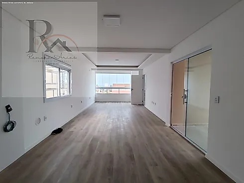 Casa em Pinheira (ens Brito), Palhoça