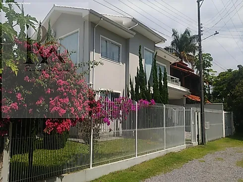 Casa em Guarda Do Embaú, Palhoça
