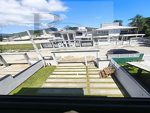 Casa em Ingleses Do Rio Vermelho, Florianópolis