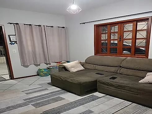 Casa em Madri, Palhoça