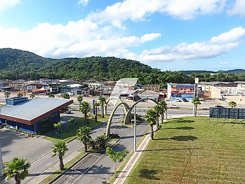 Terreno, Araquari