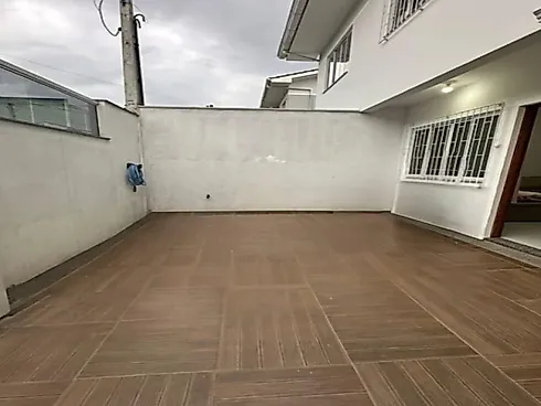 Sobrado geminado em Bela Vista, Palhoça