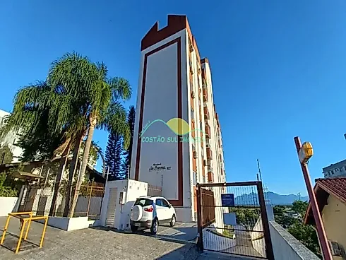 Apartamento em Carvoeira, Florianópolis