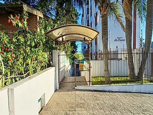 Apartamento em Carvoeira, Florianópolis