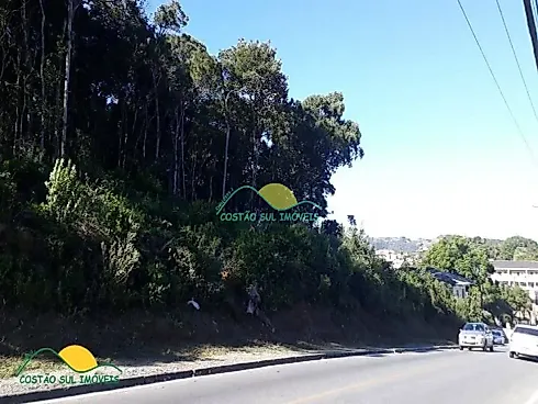 Terreno em Forquilhas, São José