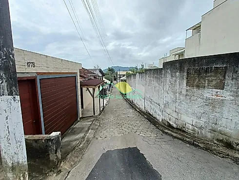 Terreno em Ribeirão Da Ilha, Florianópolis