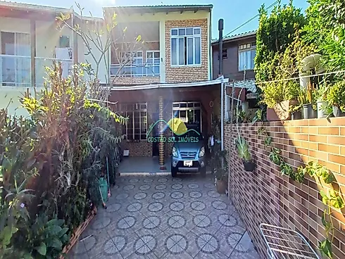 Casa em Armação Do Pântano Do Sul, Florianópolis