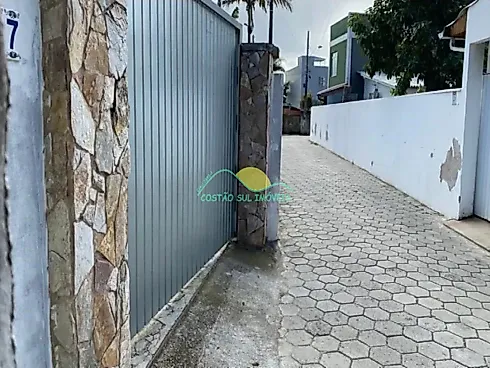 Terreno em Morro Das Pedras, Florianópolis
