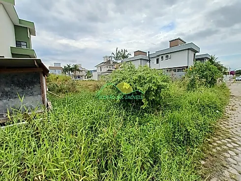 Terreno em Carianos, Florianópolis