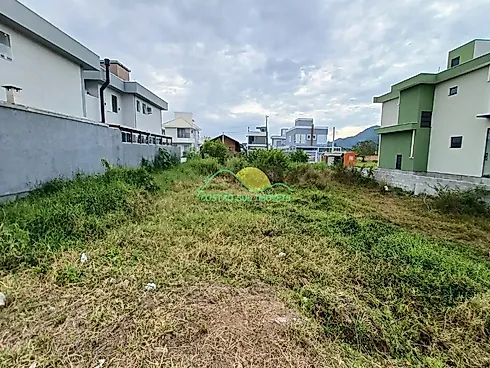 Terreno em Carianos, Florianópolis