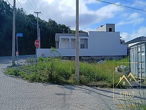 Terreno em Forquilhas, São José