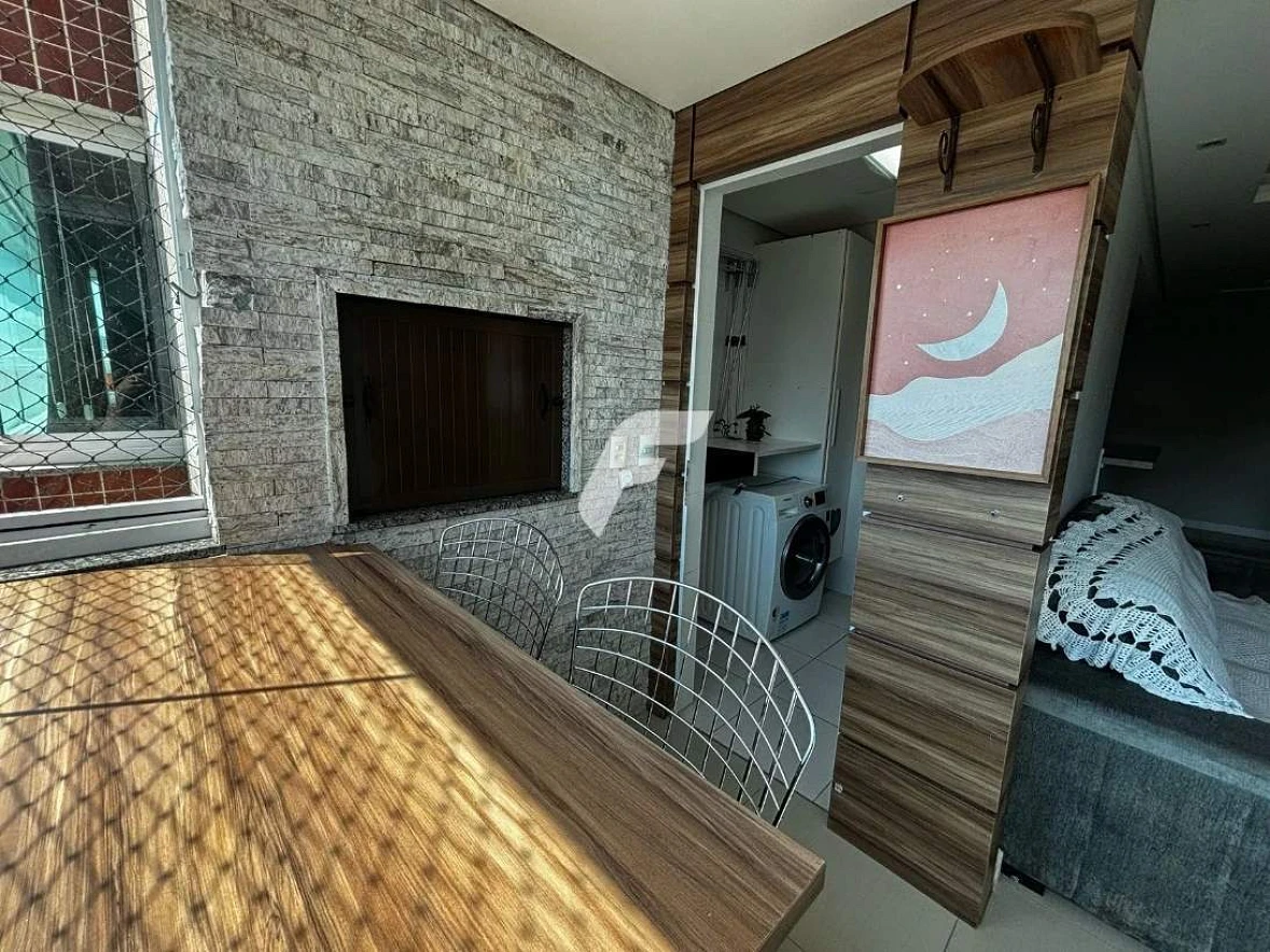 Apartamento em Nossa Senhora do Rosário, São José